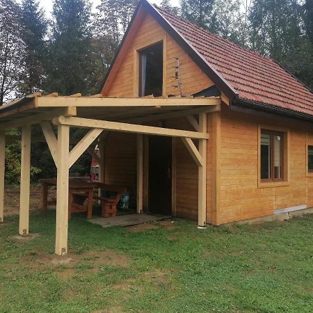 Lemkowo Pokoje Goscinne Domek Nr 2 Лутовиска Екстериор снимка